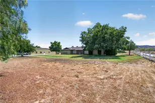 23524 Pico Ave, Menifee, CA 92585 - Photo 25