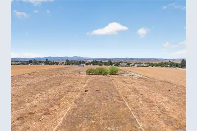 23524 Pico Avenue, Menifee, CA 92585 - Photo 7
