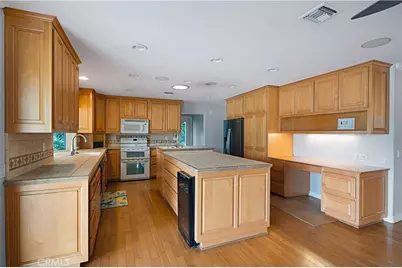 30405 Golden Gate, Canyon Lake, CA 92587 - Photo 23