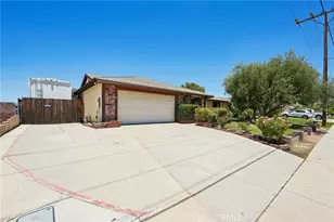 41336 Thornton Ave, Hemet, CA 92544 - Photo 31