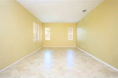 37338 Paseo Tulipa, Murrieta, CA 92563 - Photo 5