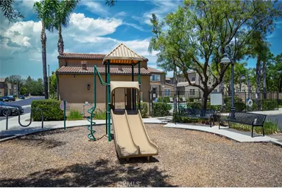 37338 Paseo Tulipa, Murrieta, CA 92563 - Photo 25