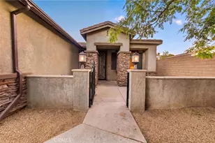 29403 Canyon Valley Dr, Lake Elsinore, CA 92530 - Photo 3