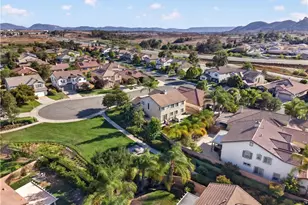 30592 Red Fox Ct, Murrieta, CA 92563 - Photo 23