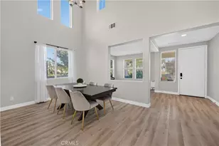 30592 Red Fox Ct, Murrieta, CA 92563 - Photo 5
