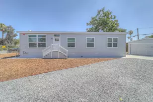 26113 Naumann, Homeland, CA 92548 - Photo 3