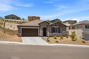 4139 Pioneer Ln, Lake Elsinore, CA 92530 - Photo 3