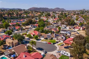 26014 Summer Dawn Ct, Murrieta, CA 92563 - Photo 31
