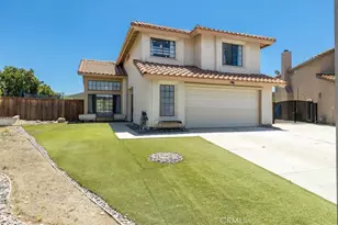 24080 Manresa Ct, Murrieta, CA 92562 - Photo 3