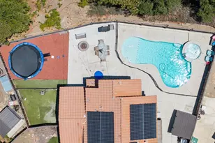 24080 Manresa Ct, Murrieta, CA 92562 - Photo 33