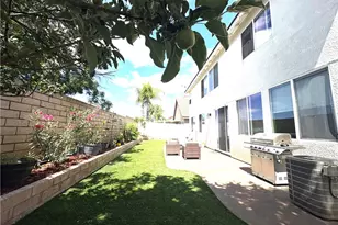 29095 Blue Moon Dr, Menifee, CA 92584 - Photo 5