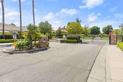 30840 Carriage Hill  Drive, Menifee, CA 92584 - Photo 31