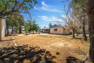 8327 W Ave I, Lancaster, CA 93536 - Photo 31