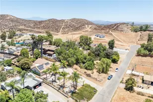 24380 Paseo Arroyo, Menifee, CA 92587 - Photo 11