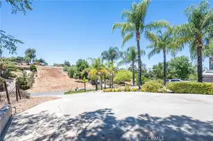 24380 Paseo Arroyo, Menifee, CA 92587 - Photo 15
