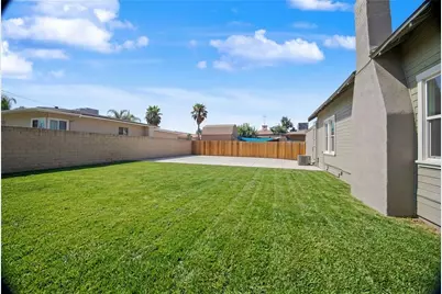 505 E Mayberry Avenue, Hemet, CA 92543 - Photo 17