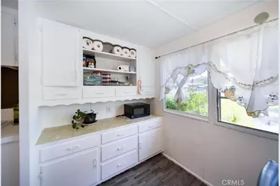 25521 N Lincoln Avenue #4, Hemet, CA 92544 - Photo 13