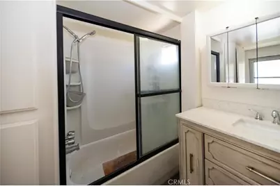 25521 N Lincoln Avenue #4, Hemet, CA 92544 - Photo 17