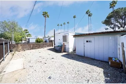 25521 N Lincoln Avenue #4, Hemet, CA 92544 - Photo 13
