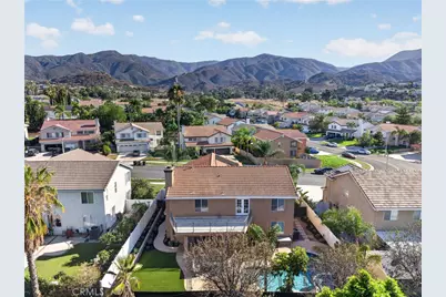 1359 Williamsburg Lane, Corona, CA 92882 - Photo 53