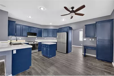 1359 Williamsburg Lane, Corona, CA 92882 - Photo 9