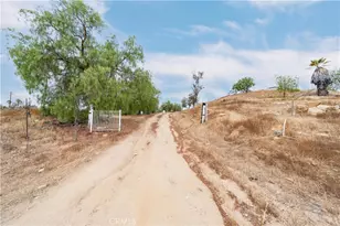 25661 Waldon Rd, Menifee, CA 92584 - Photo 21