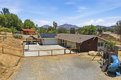 21280 Cielo Vista, Wildomar, CA 92595 - Photo 3