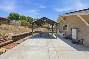 21280 Cielo Vista, Wildomar, CA 92595 - Photo 37