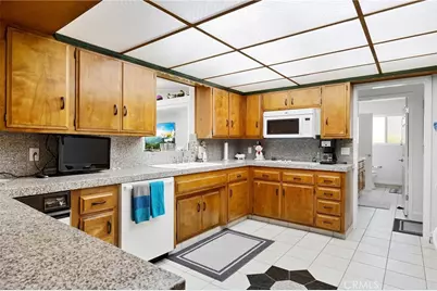 26391 Meridian, Hemet, CA 92544 - Photo 11