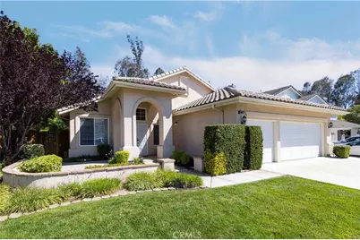 39687 Corte Gata, Murrieta, CA 92562 - Photo 3