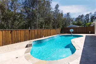 39687 Corte Gata, Murrieta, CA 92562 - Photo 11