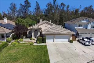 39687 Corte Gata, Murrieta, CA 92562 - Photo 7