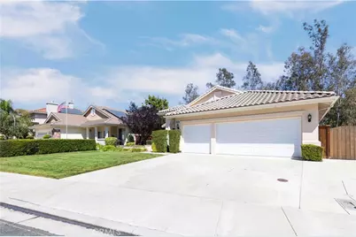 39687 Corte Gata, Murrieta, CA 92562 - Photo 5