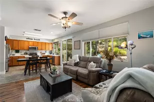 3273 Ivy Ct, Lake Elsinore, CA 92530 - Photo 11