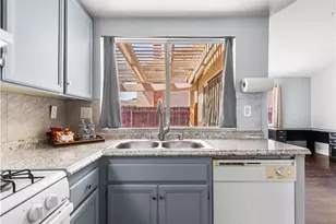 29549 Brookfield, Sun City, CA 92586 - Photo 11