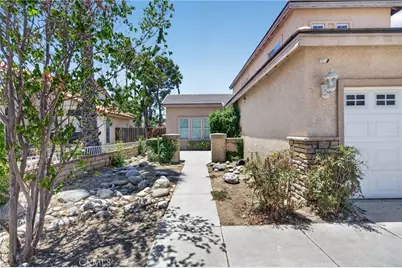 1448 Calle San Sebastian, San Jacinto, CA 92583 - Photo 5