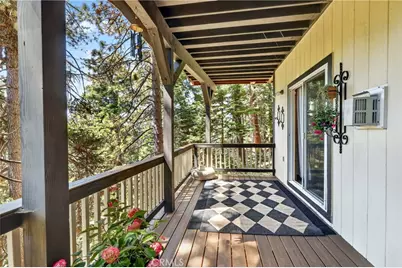 676 Lake, Lake Arrowhead, CA 92352 - Photo 37