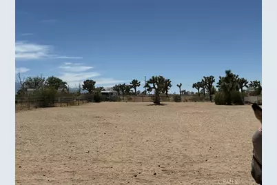 6473 Chevoit, Phelan, CA 92371 - Photo 45