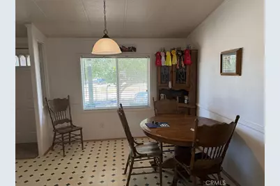 6473 Chevoit, Phelan, CA 92371 - Photo 9