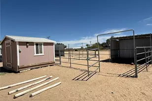 6473 Chevoit, Phelan, CA 92371 - Photo 53