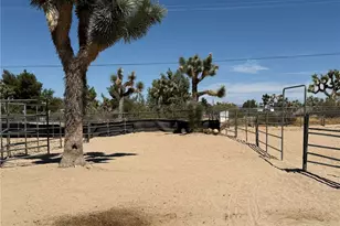 6473 Chevoit, Phelan, CA 92371 - Photo 47