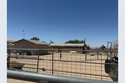 6473 Chevoit, Phelan, CA 92371 - Photo 37