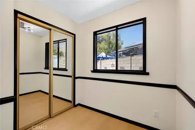 8932 McLennan, Northridge, CA 91343 - Photo 35