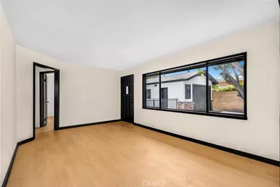 8932 McLennan, Northridge, CA 91343 - Photo 5