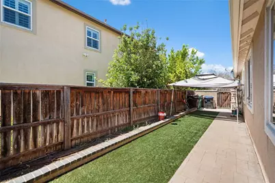 29946 Fox Creek, Menifee, CA 92586 - Photo 27