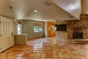 16287 Maricopa Ln, Apple Valley, CA 92307 - Photo 3