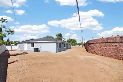 9384 Martha Way, Riverside, CA 92503 - Photo 39