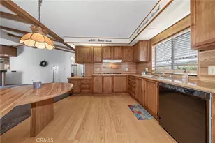 1300 W Menlo Ave, Hemet, CA 92543 - Photo 9