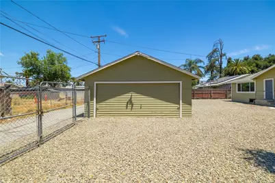 331 N Thompson, Hemet, CA 92543 - Photo 29