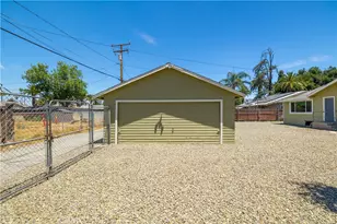331 N Thompson, Hemet, CA 92543 - Photo 29